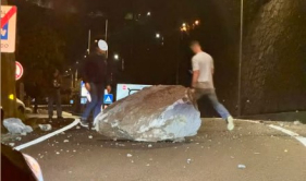 Pedra de grandes dimens&otilde;es cai &agrave; sa&iacute;da da Via R&aacute;pida (com v&iacute;deo)