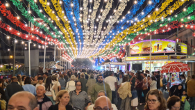 Multidão no Arraial do Rosário (com vídeo)