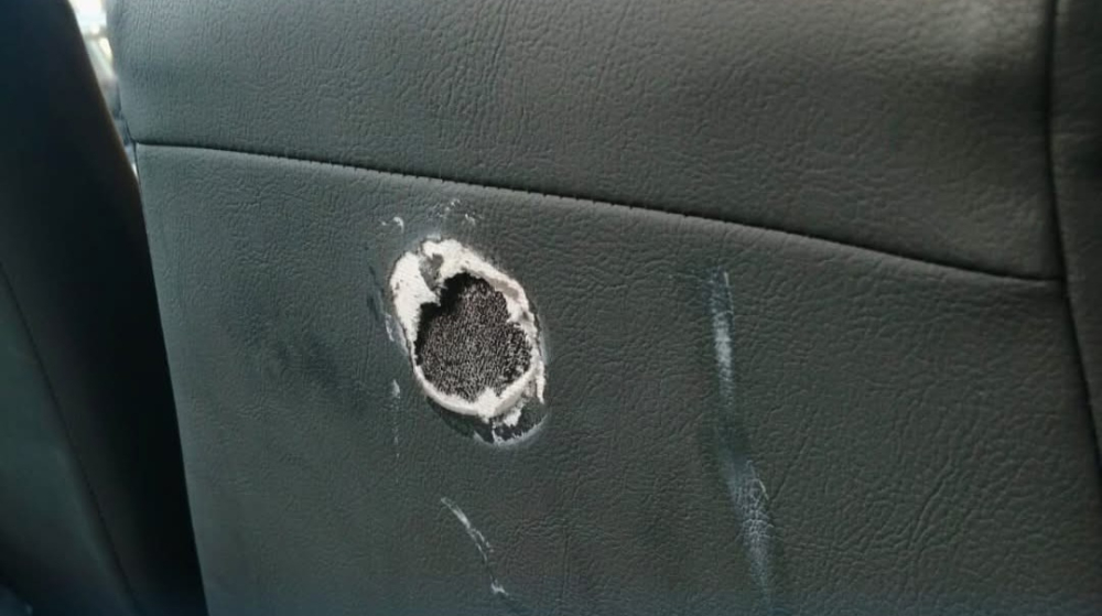 Autocarros de transporte público vandalizados